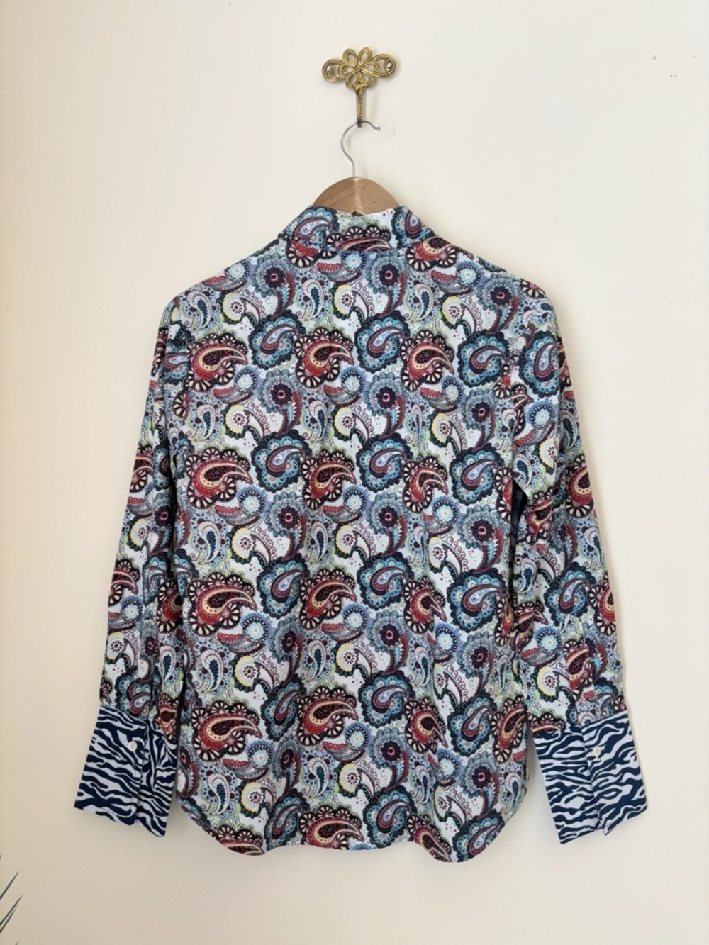 Tizzie Blue Paisley Rome Long Sleeve Button Up Shirt Medium - Picture 3 of 7
